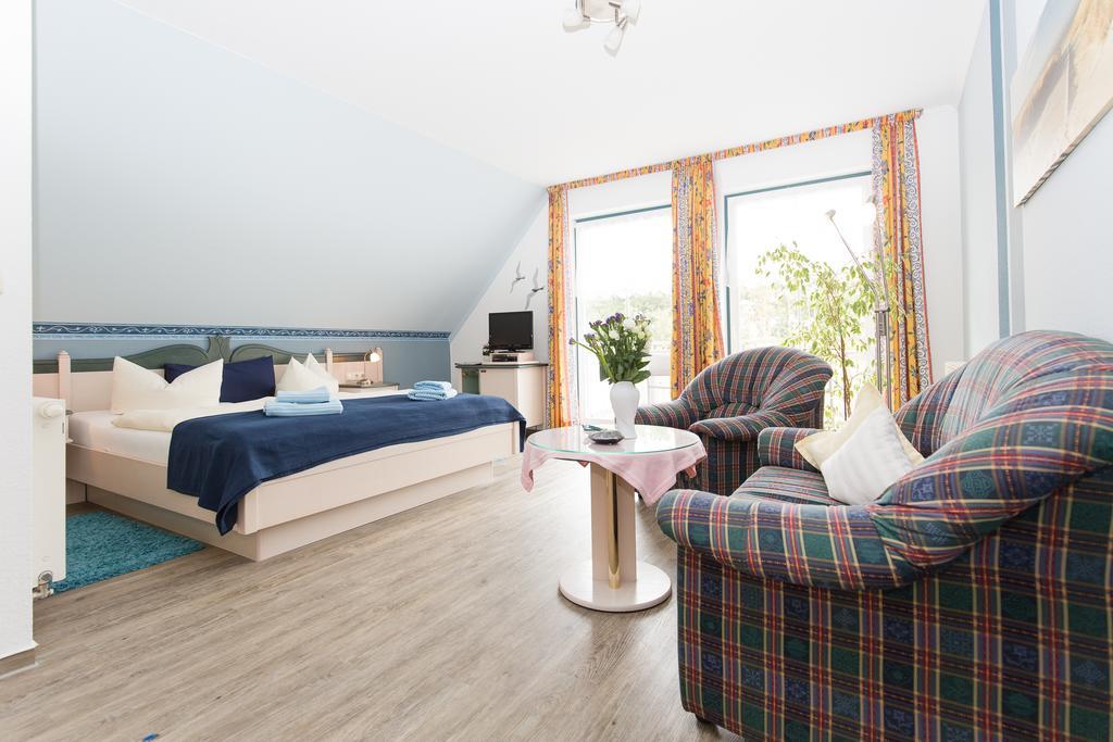 זינקסט Hotel Garni Am Deich חדר תמונה