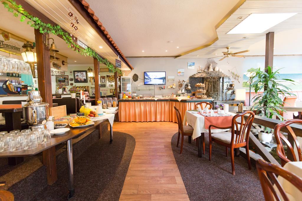 זינקסט Hotel Garni Am Deich מראה חיצוני תמונה